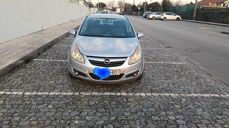 Usado Opel Corsa Enjoy 80 HP (58 kW) 2007 Citadino