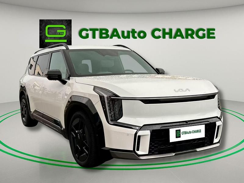 Branco Usado 2024 Kia EV9 GT-Line SUV | € 68.499 - Imagem 1/3