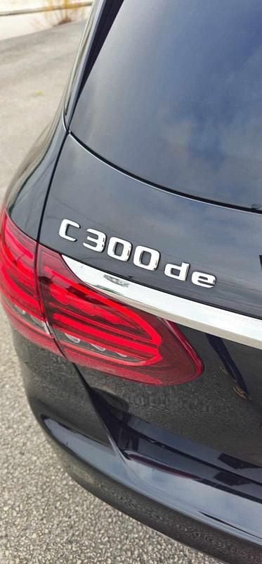 Usado Mercedes C300 306 HP (225 kW) 2020 Preto Carrinha