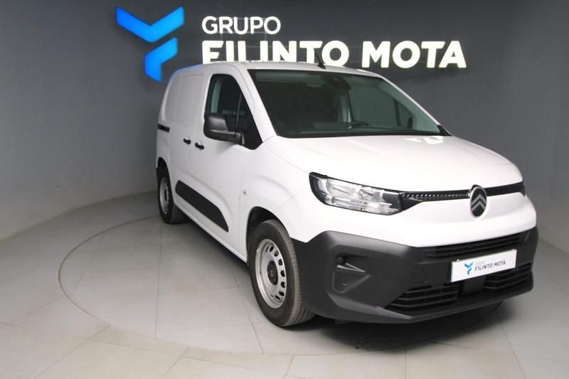 Branco Usado 2025 Citroën e-Berlingo Monovolume | € 25.490 (Bom preço) - Imagem 1/1