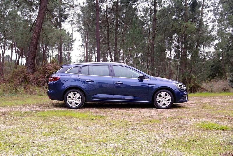 Usado Renault Mégane IV 110 HP (80 kW) 2018 Carrinha