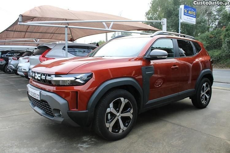 Usado Dacia Duster Journey 101 HP (74 kW) 2025 Castanho SUV