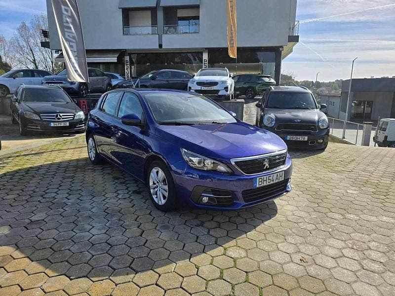 Azul Usado 2020 Peugeot 308 Active | € 12.950 (Super Preço) - Imagem 1/4