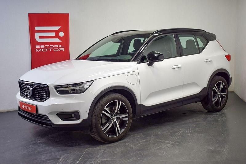 Branco Usado 2020 Volvo XC40 Inscription SUV | € 28.500 (Bom preço) - Imagem 1/4