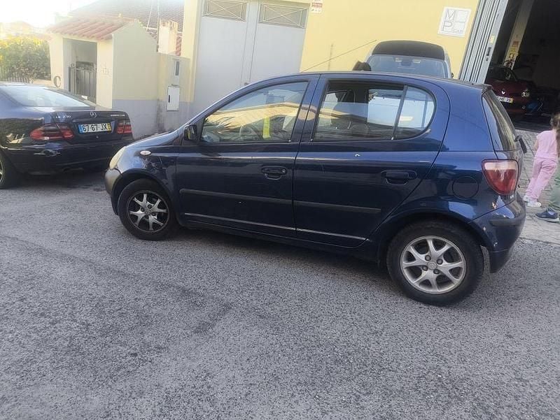 Usado 2000 Toyota Yaris Sedan | € 1.200 (Super Preço) - Imagem 1/1