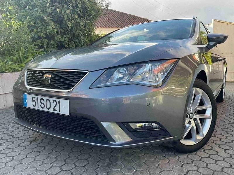 Cinzento Usado 2017 Seat Leon ST Carrinha | € 11.900 (Super Preço) - Imagem 1/4