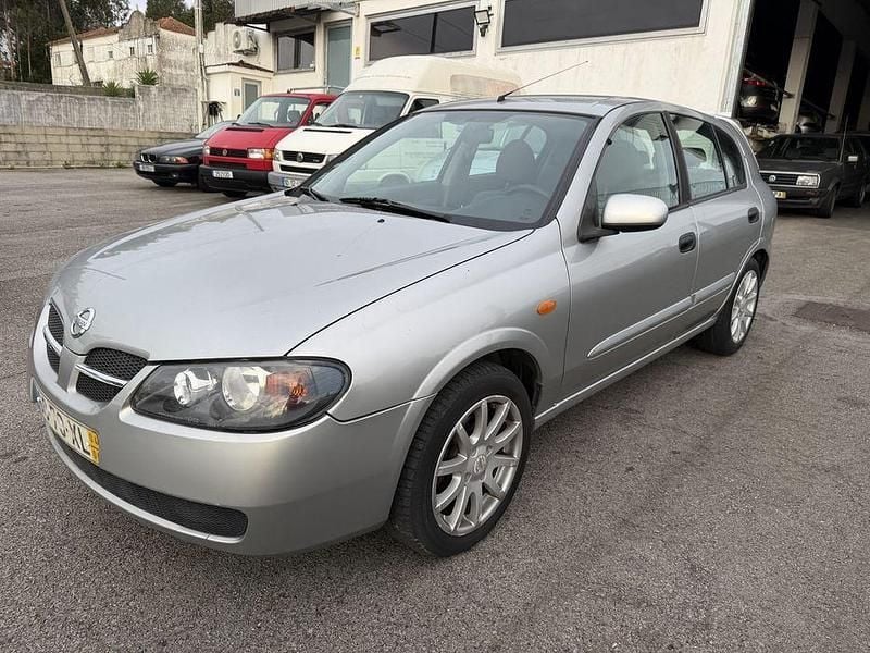 Usado 2004 Nissan Almera Sedan | € 3.490 - Imagem 1/4