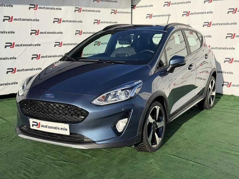 Azul Usado 2020 Ford Fiesta Active Citadino | € 12.990 (Bom preço) - Imagem 1/4