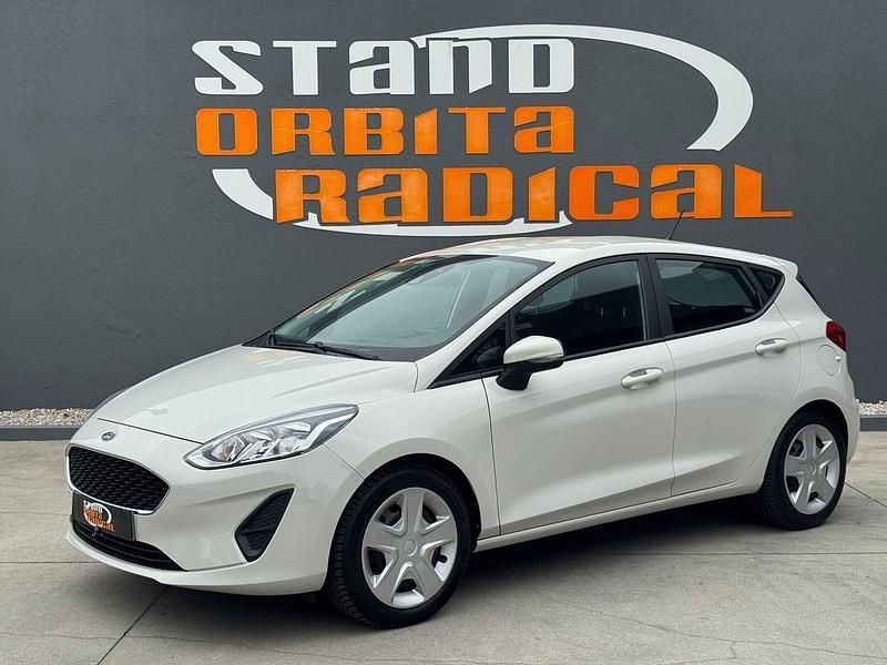 Branco Usado 2020 Ford Fiesta Business Edition Citadino | € 10.950 (Bom preço) - Imagem 1/4
