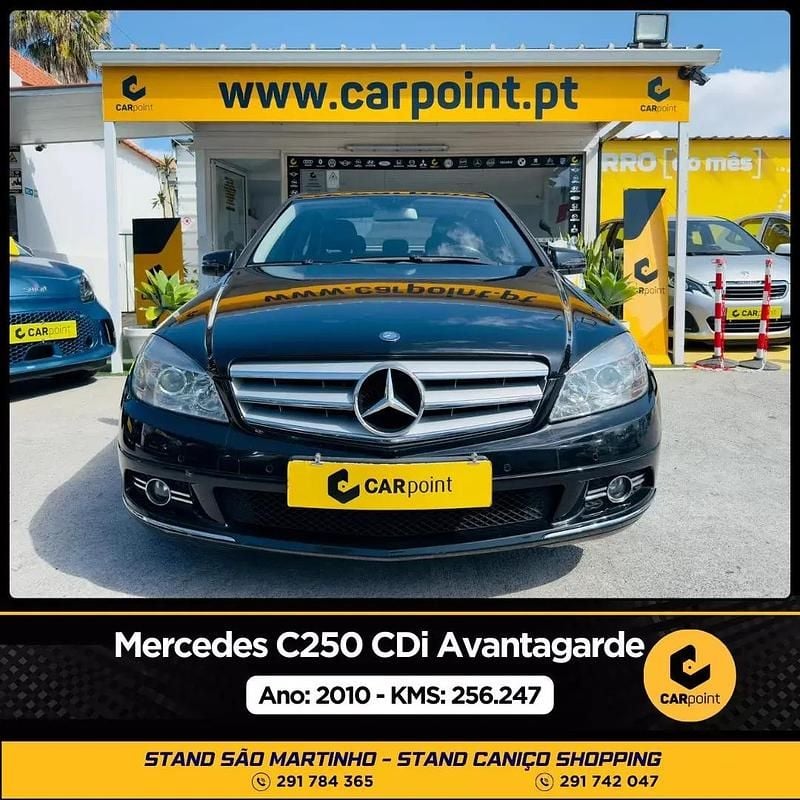 Preto Usado 2010 Mercedes 250 Citadino | € 15.900 - Imagem 1/4