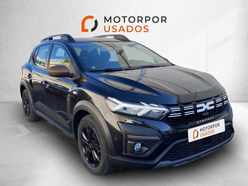 Preto Usado 2024 Dacia Sandero Extreme Citadino | € 17.490 (Preço justo) - Imagem 1/4