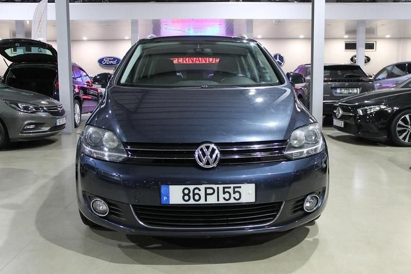 Azul Usado 2011 VW Golf Plus Cross Monovolume | € 9.000 - Imagem 1/4