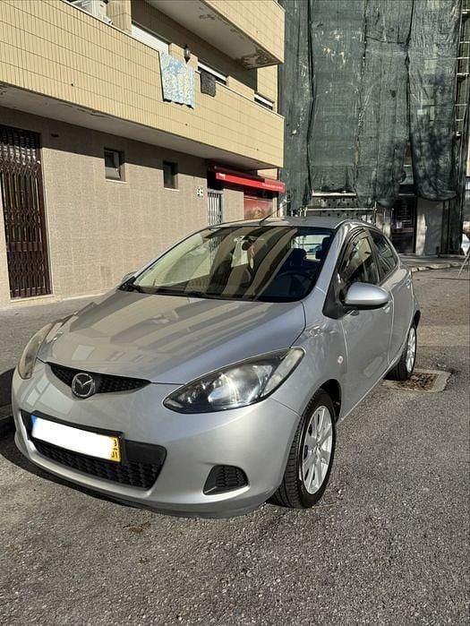 Usado 2008 Mazda 2 | € 6.300 - Imagem 1/4
