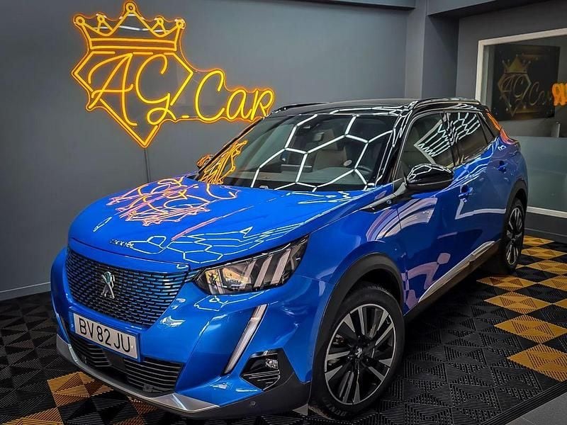 Azul Usado 2021 Peugeot e-2008 GT-line SUV | € 21.890 (Preço justo) - Imagem 1/4