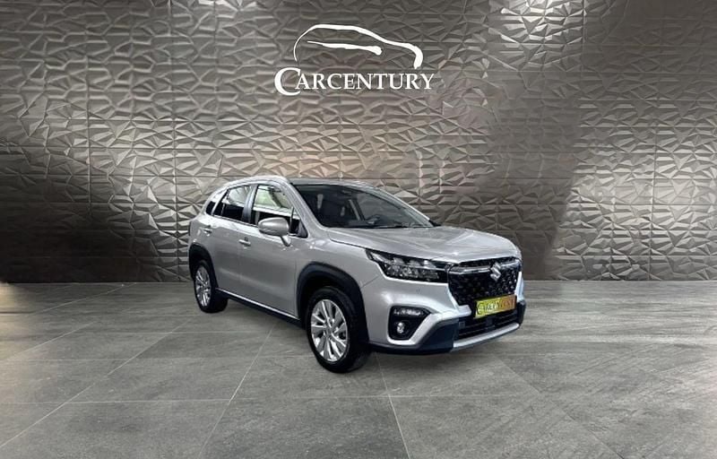 Outro Usado 2023 Suzuki SX4 S-Cross SUV | € 28.950 - Imagem 1/4