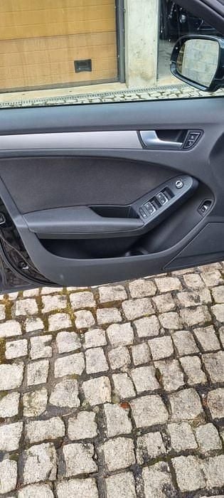 Usado Audi A4 S-Line 150 HP (110 kW) 2012 Sedan