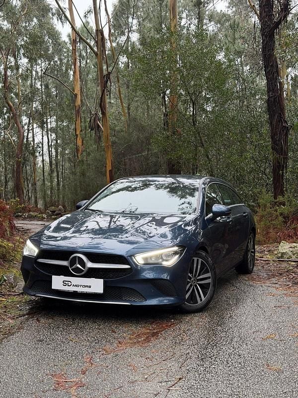 Usado Mercedes CLA200 Progressive 150 HP (110 kW) 2021 Azul Carrinha