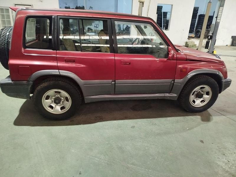 Usado Suzuki Vitara 1997 Sedan