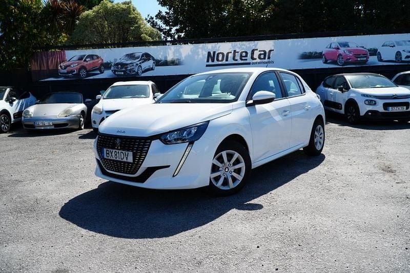 Branco Usado 2021 Peugeot 208 Active Citadino | € 11.450 (Bom preço) - Imagem 1/4