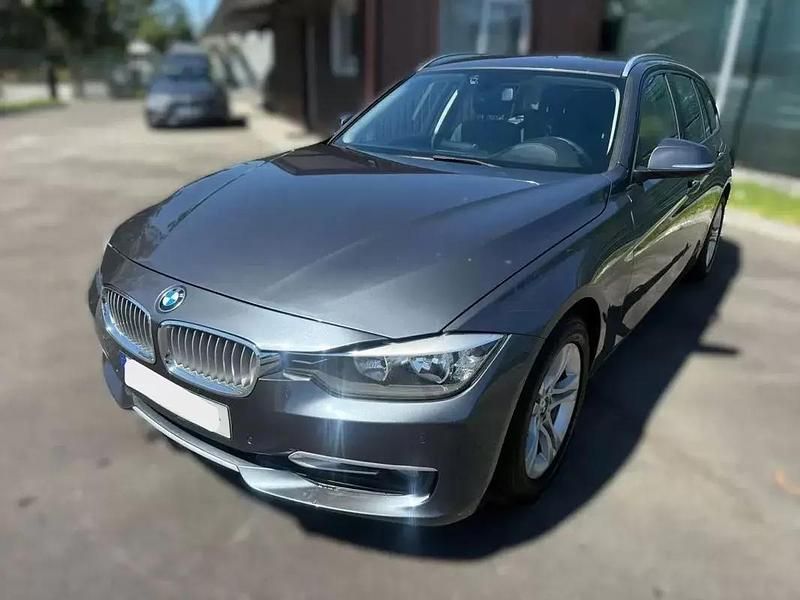 Cinza escuro Usado 2014 BMW 320 Efficient Dynamics Carrinha | € 15.750 (Bom preço) - Imagem 1/4