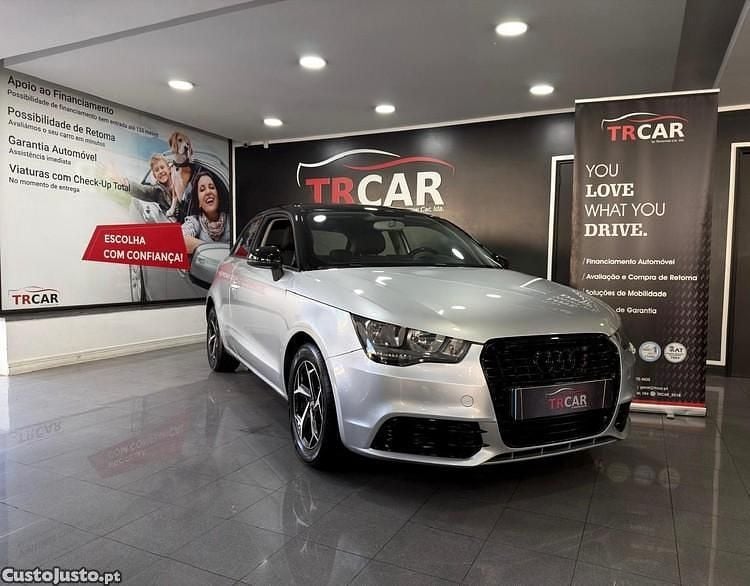 Cinza Usado 2011 Audi A1 Sport Citadino | € 10.900 (Preço justo) - Imagem 1/1