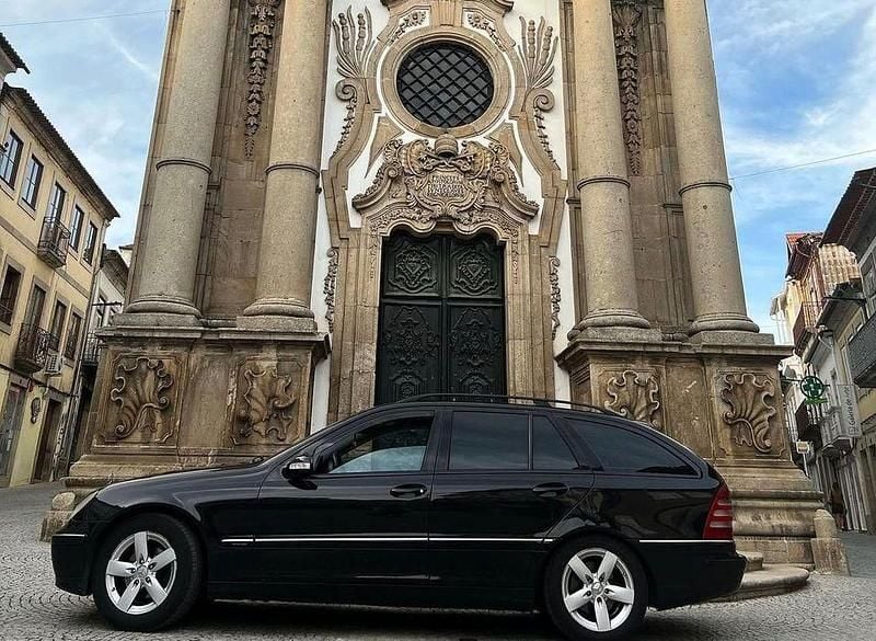 Usado 2001 Mercedes C220 Avantgarde | € 5.990 - Imagem 1/1