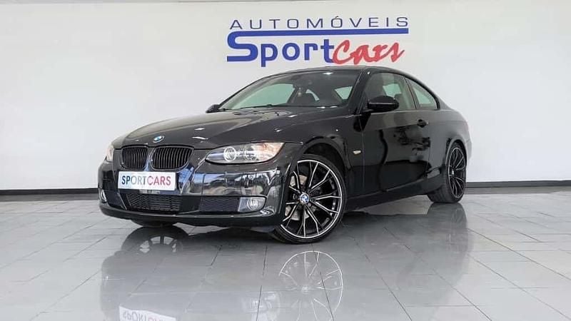 Preto Usado 2007 BMW 320 Coupé | € 12.450 (Preço justo) - Imagem 1/4