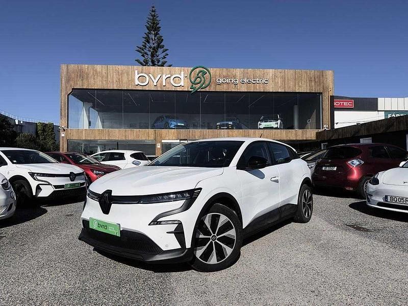 Branco Usado 2023 Renault Mégane Equilibre SUV | € 26.900 (Preço justo) - Imagem 1/4