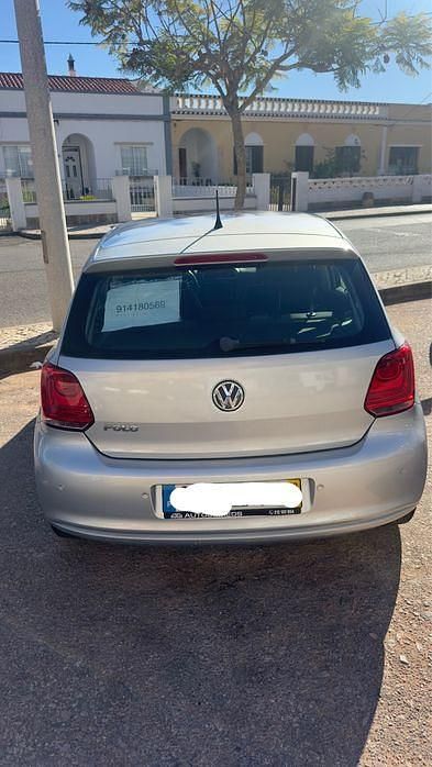 Usado 2010 VW Polo Sedan | € 7.100 - Imagem 1/4