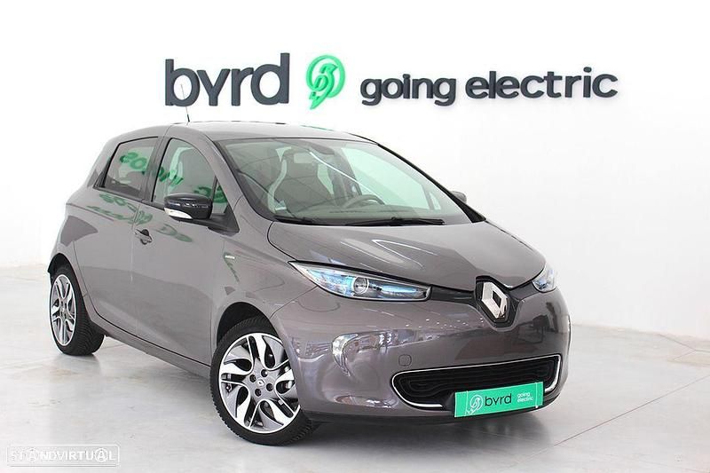 Cinzento Usado 2017 Renault Zoe Bose Edition Citadino | € 10.900 (Preço justo) - Imagem 1/4