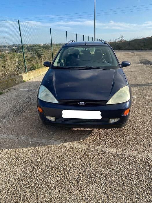 Usado 2000 Ford Focus Sedan | € 1.150 (Bom preço) - Imagem 1/4
