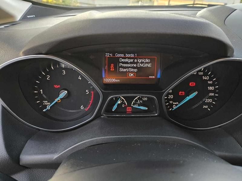 Cinzento Usado 2018 Ford C-MAX Monovolume | € 13.500 (Preço justo) - Imagem 1/4