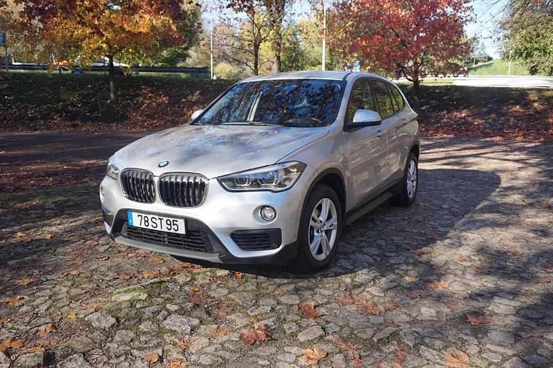 Usado BMW X1 116 HP (85 kW) 2017 Cinzento SUV