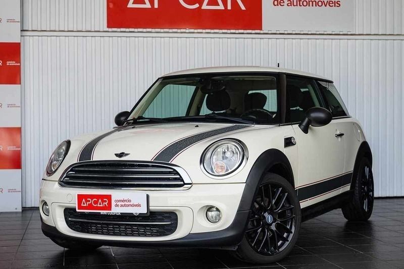 Branco Usado 2010 Mini Cooper Citadino | € 7.990 (Preço justo) - Imagem 1/4