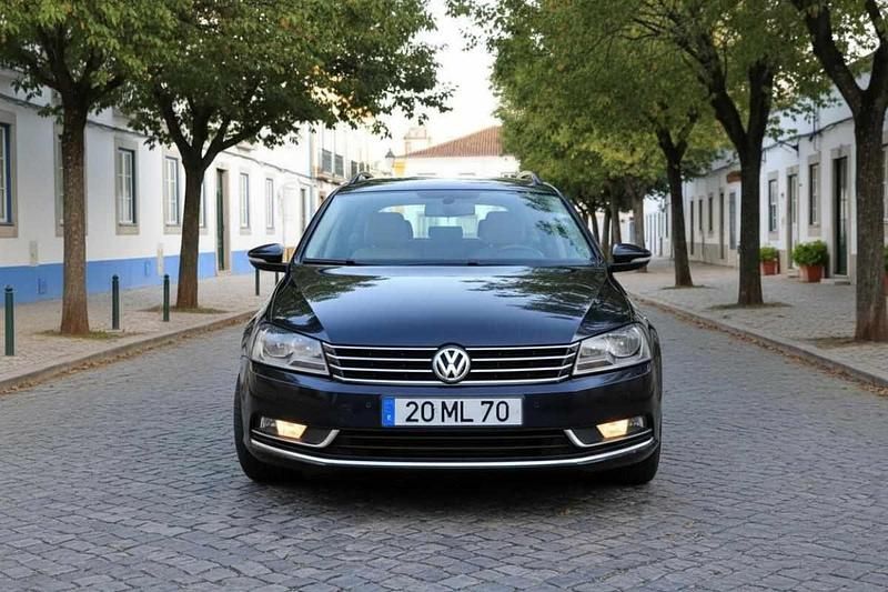 Usado VW Passat 105 HP (77 kW) 2011 Preto Carrinha