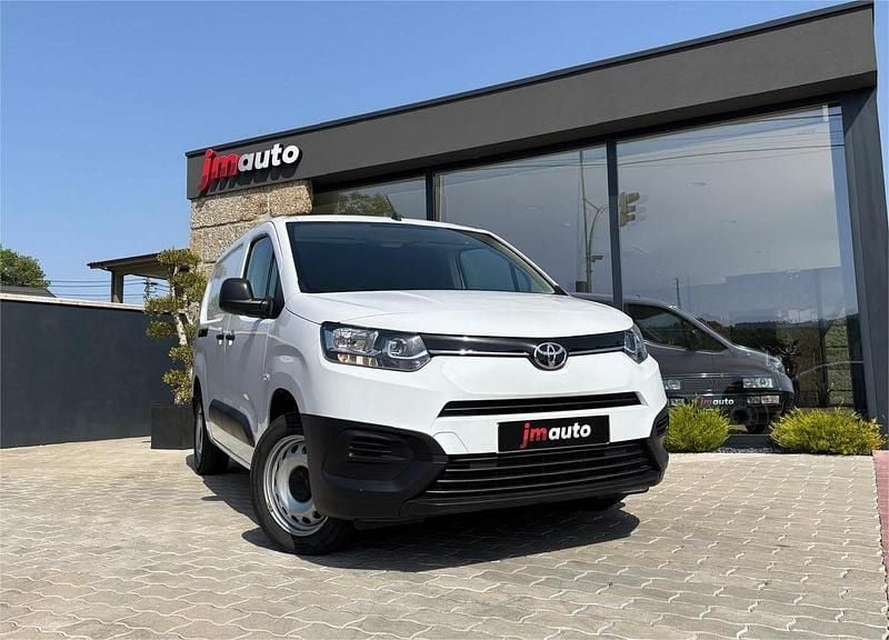 Branco Usado 2024 Toyota Proace City Van | € 22.780 (Preço elevado) - Imagem 1/4