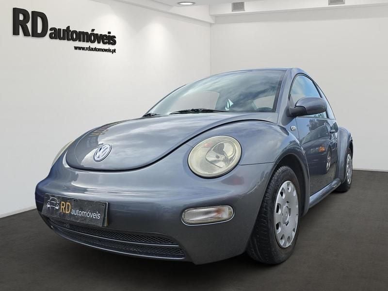 Usado VW Beetle 75 HP (55 kW) 2002 Cinzento Citadino