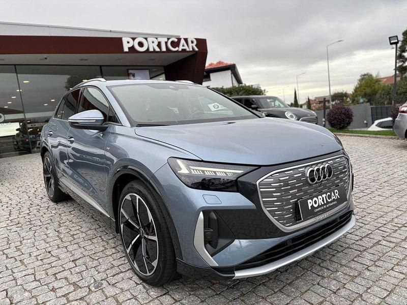 Cinzento Usado 2022 Audi Q4 e-tron SUV | € 34.999 (Caro) - Imagem 1/4