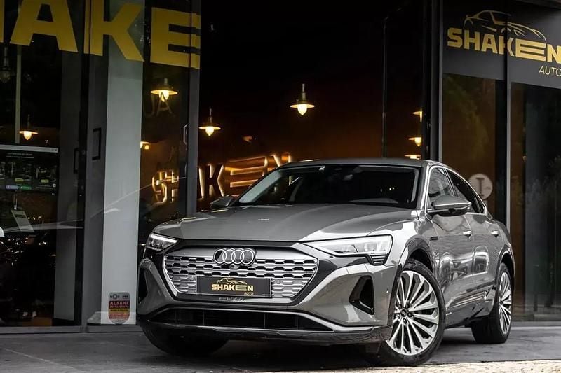 Cinza antracite Usado 2023 Audi e-tron Sportback Advanced SUV | € 52.900 - Imagem 1/4