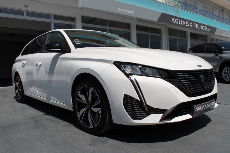 Branco Usado 2024 Peugeot 308 Carrinha | € 24.990 (Bom preço) - Imagem 1/4