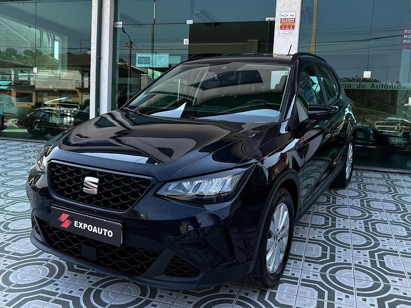 Prateado cinzento Usado 2006 Seat Arona Style SUV | € 15.350 - Imagem 1/4