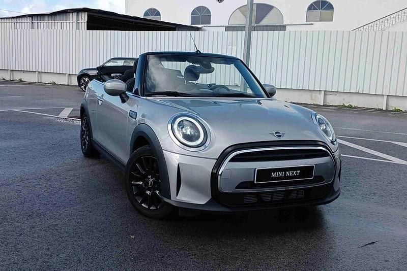 Usado Mini Cooper Cabriolet Classic 136 HP (100 kW) 2023 Cinzento Cabrios