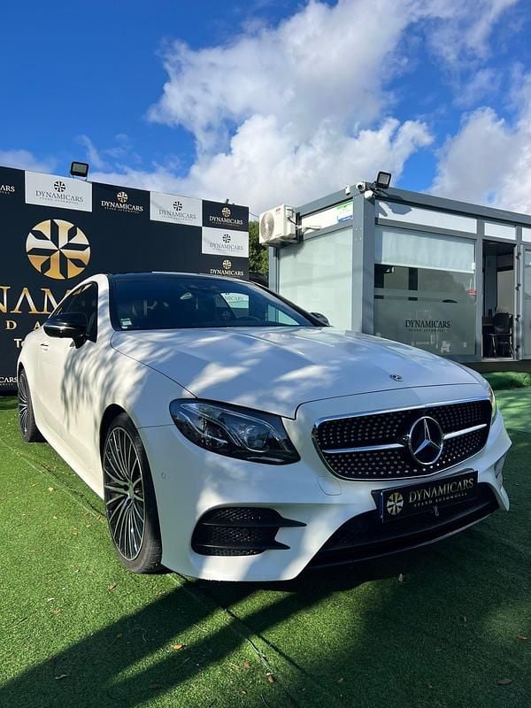 Usado Mercedes E220 AMG line 194 HP (142 kW) 2018 Branco Coupé