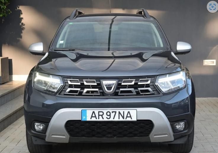 Cinzento Usado 2022 Dacia Duster Citadino | € 16.950 (Bom preço) - Imagem 1/4