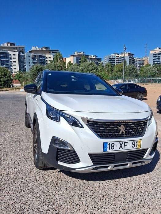 Usado 2019 Peugeot 3008 GT-line Sedan | € 15.000 (Bom preço) - Imagem 1/4