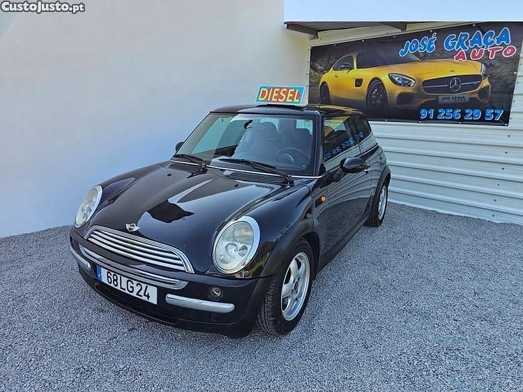 Preto Usado 2005 Mini ONE Citadino | € 4.950 (Super Preço) - Imagem 1/1