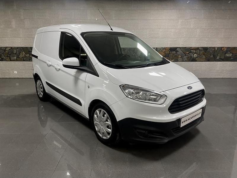 Branco Usado 2014 Ford Transit | € 9.999 (Preço elevado) - Imagem 1/4