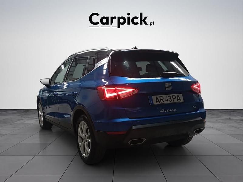 Usado Seat Arona FR 110 HP (80 kW) 2022 Azul SUV