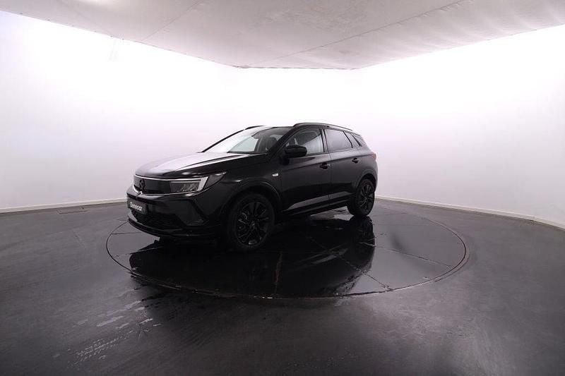 Preto Usado 2024 Opel Grandland X SUV | € 31.900 (Preço justo) - Imagem 1/4