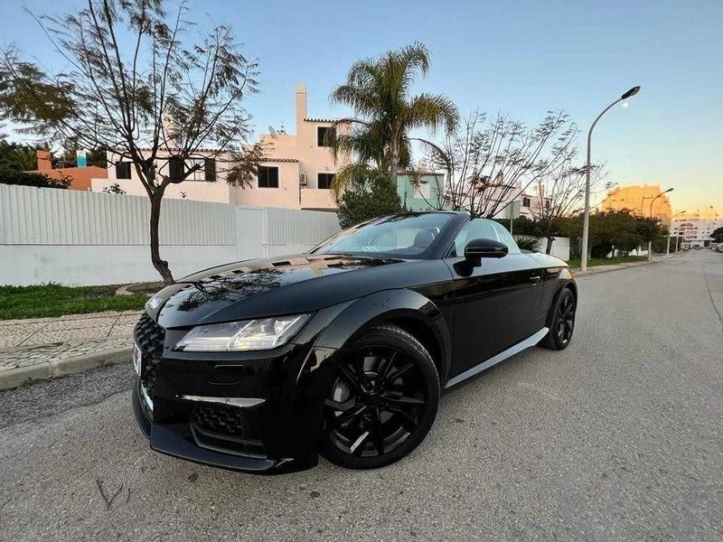 Preto Usado 2019 Audi TT | € 46.990 - Imagem 1/4
